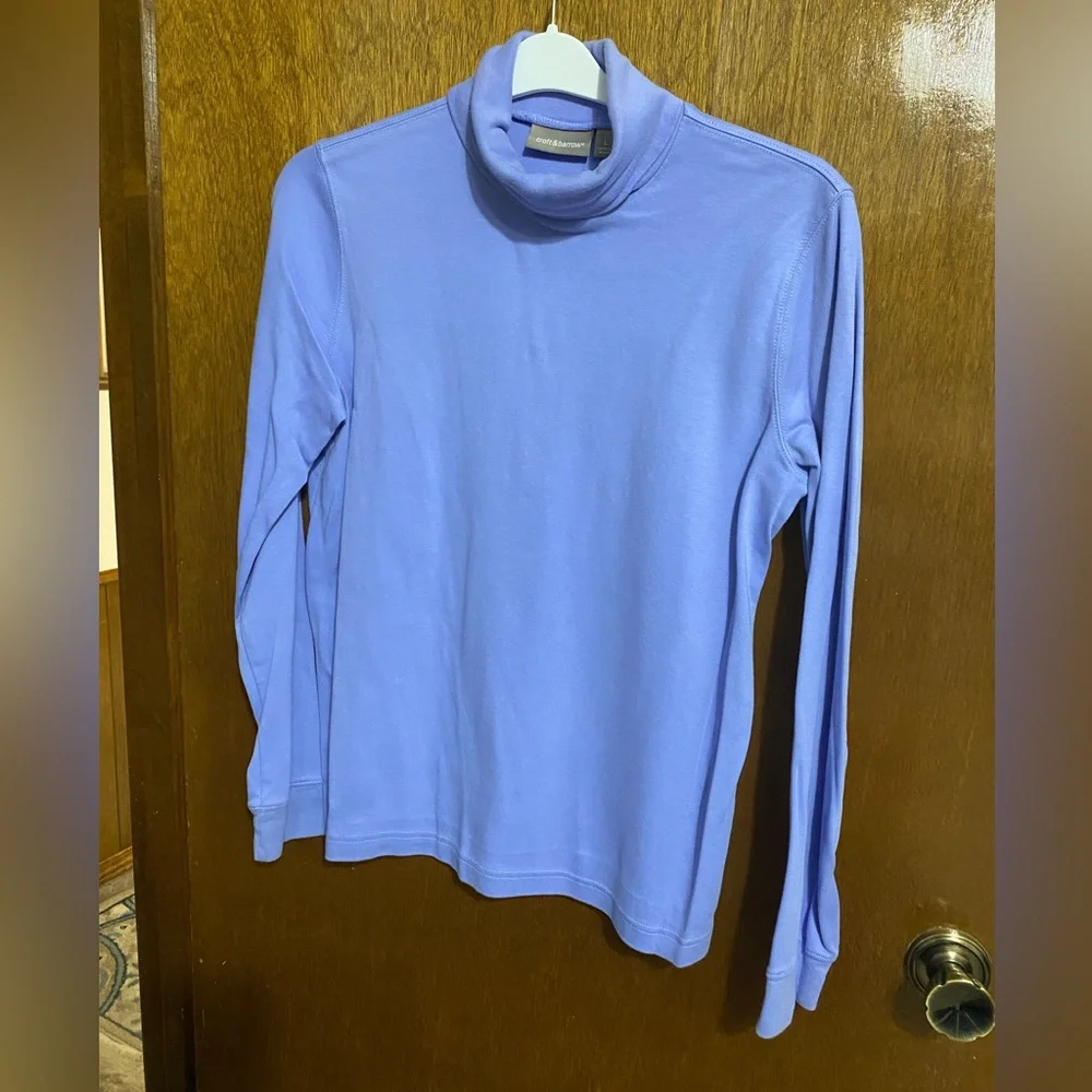 Light purple long sleeve turtleneck top. Size large. Croft & Barrow brand. - Picture 1 of 3